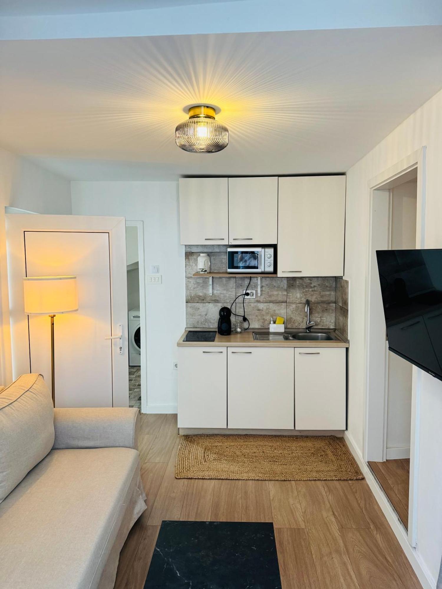 Apartment Stari Dvor Kastela Luaran gambar