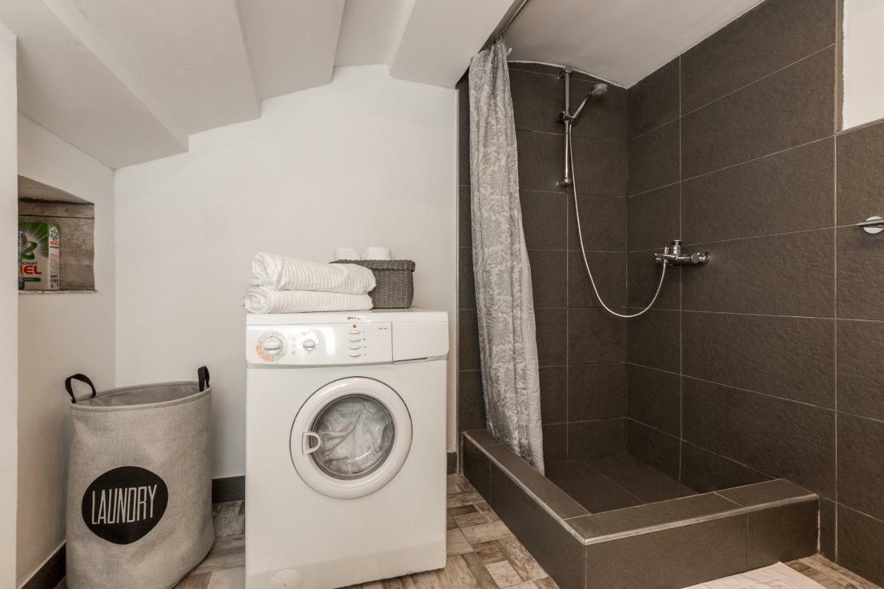 Apartment Stari Dvor Kastela Luaran gambar