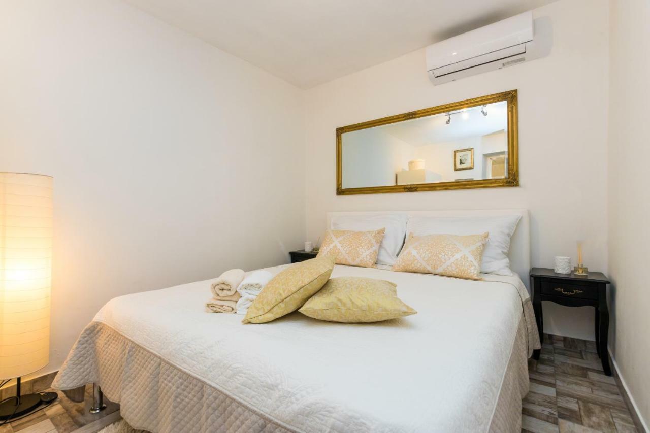 Apartment Stari Dvor Kastela Luaran gambar